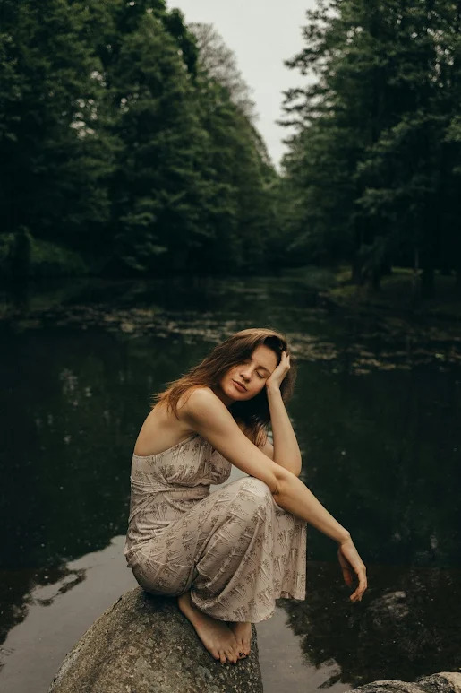 Tapping therapy session for emotional balance